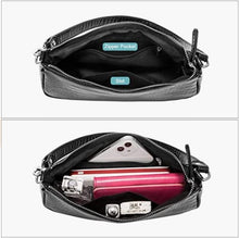 Load image into Gallery viewer, Small Purse for Women, Retro Classic Tote HandBag Shoulder Bags Crocodile Pattern Clutch Purse with Zipper Closure